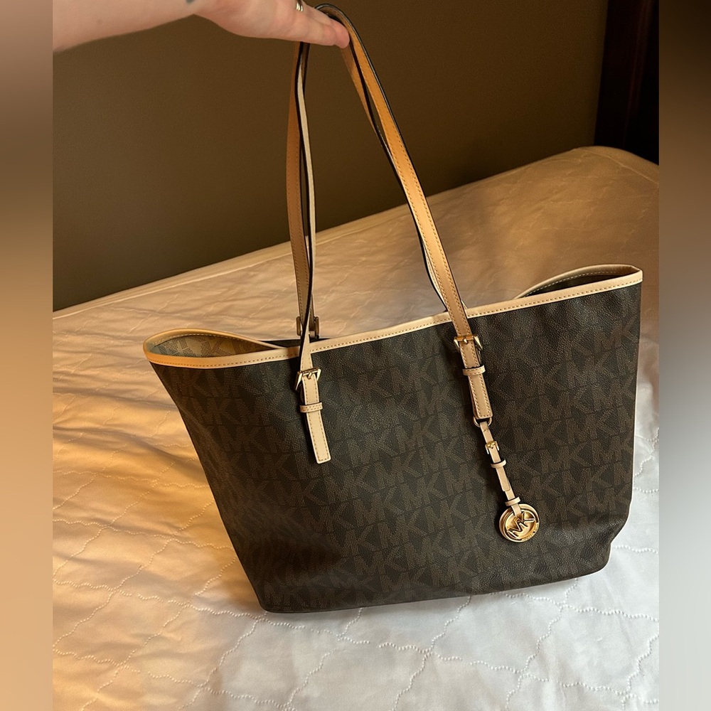 Michael Kors Tote